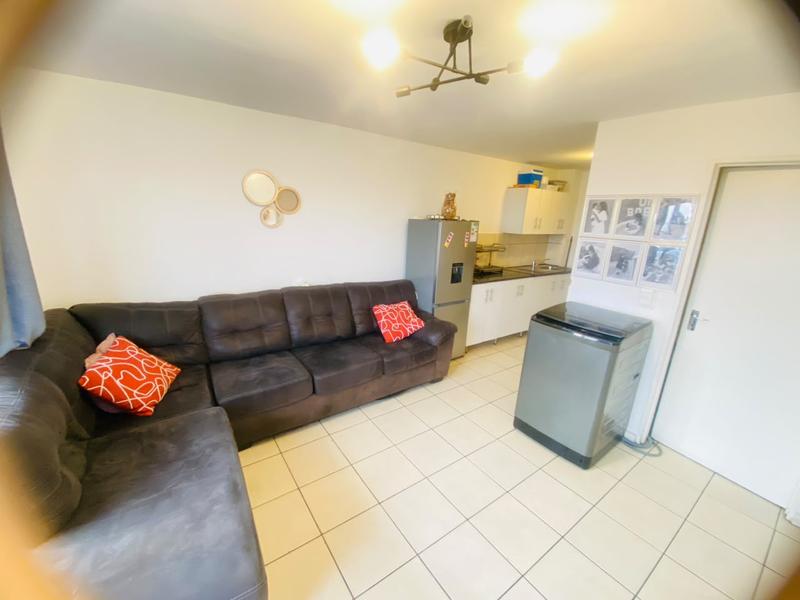 2 Bedroom Property for Sale in Kensington Western Cape